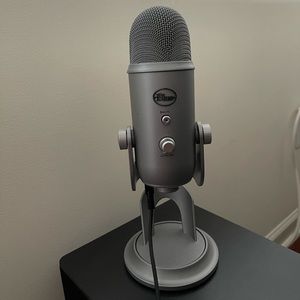 Blue Yeti Multi-Pattern Condenser USB Microphone